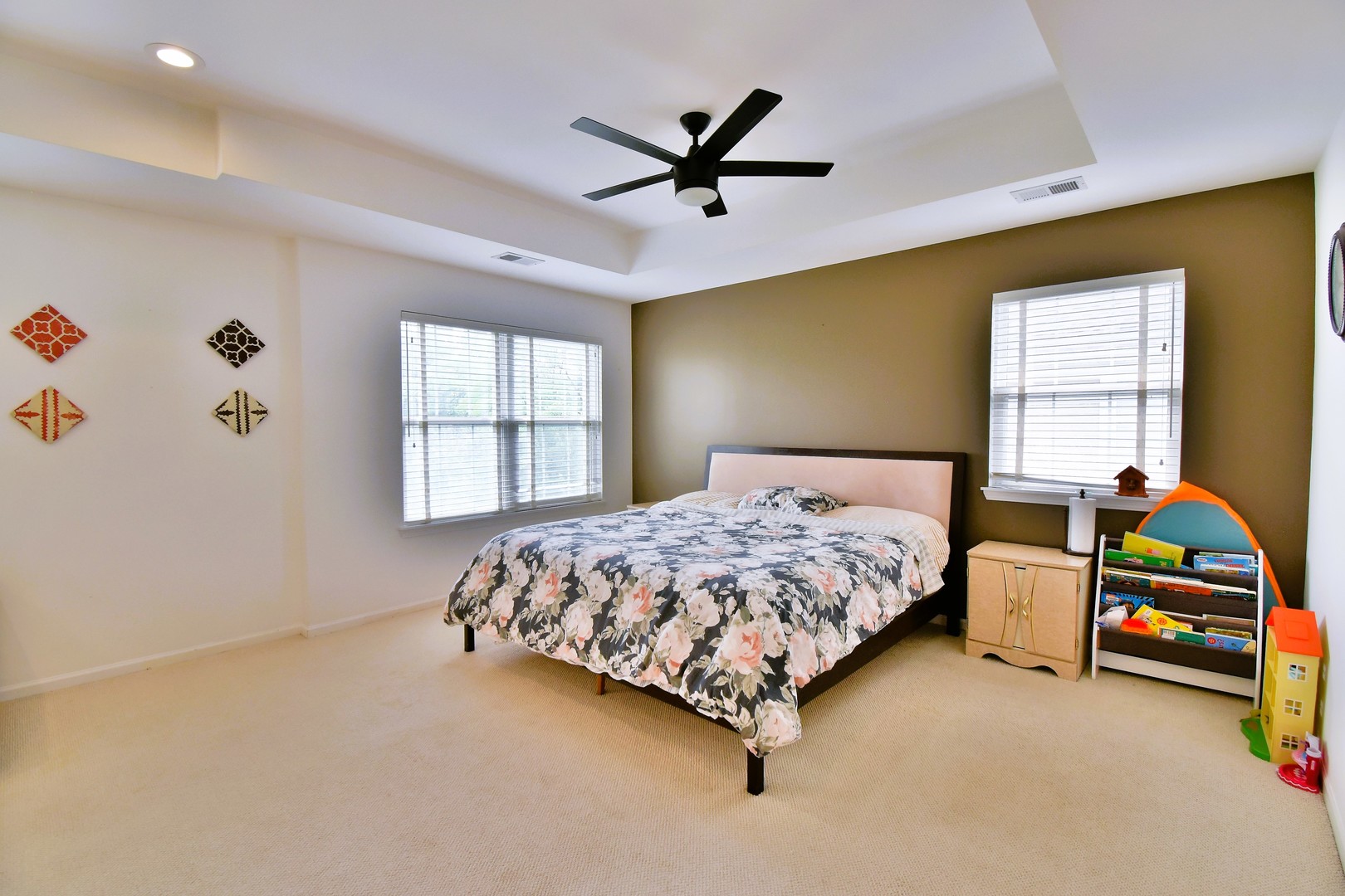 4611 Jenna Road Glenview, IL 60025 - Photo 15 of 29