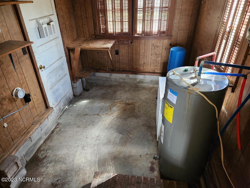431 Boones Bridge Road Como, NC 27818 - Photo 16 of 24 UTILITY ROOM