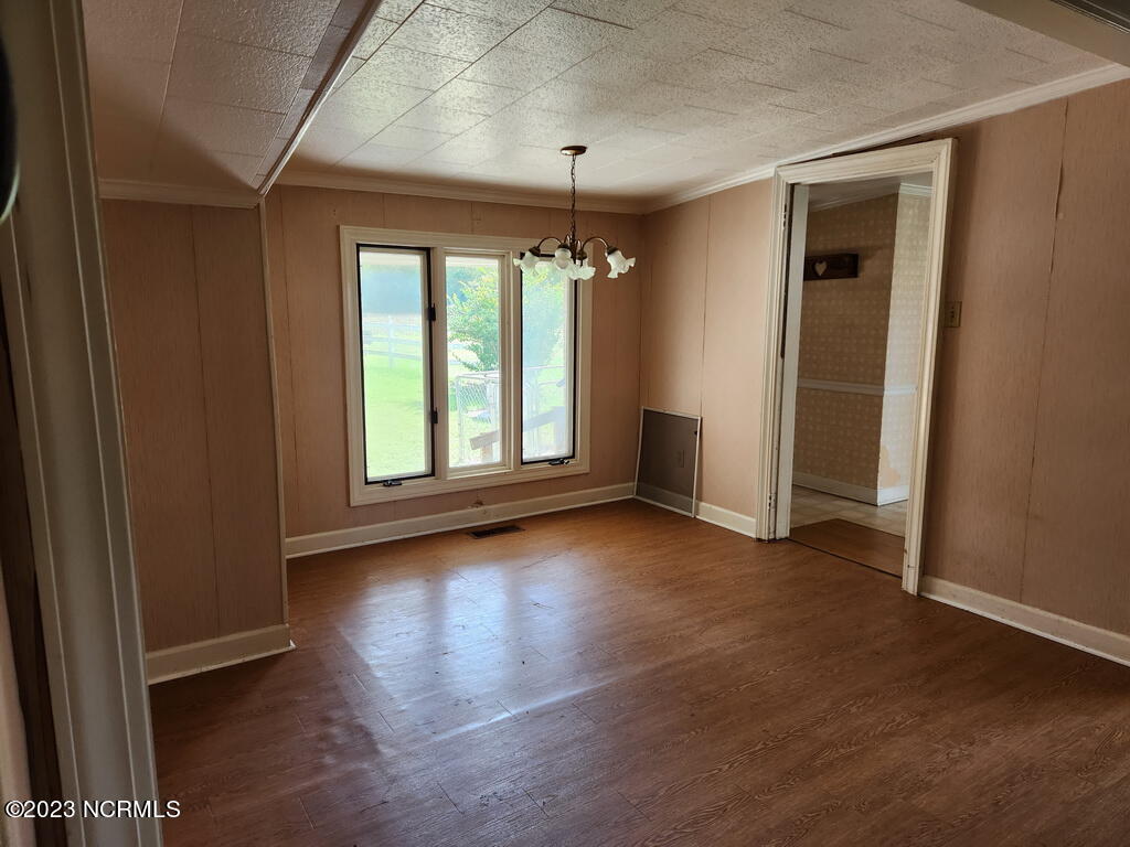 431 Boones Bridge Road Como, NC 27818 - Photo 7 of 24 DINING ROOM