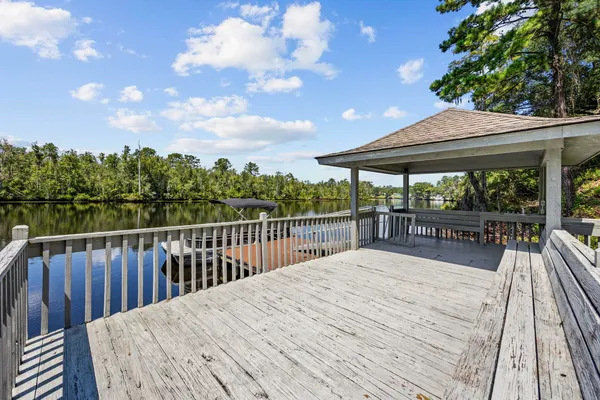 $1,659,900 | 302 Mohican Drive, Georgetown, SC 29440