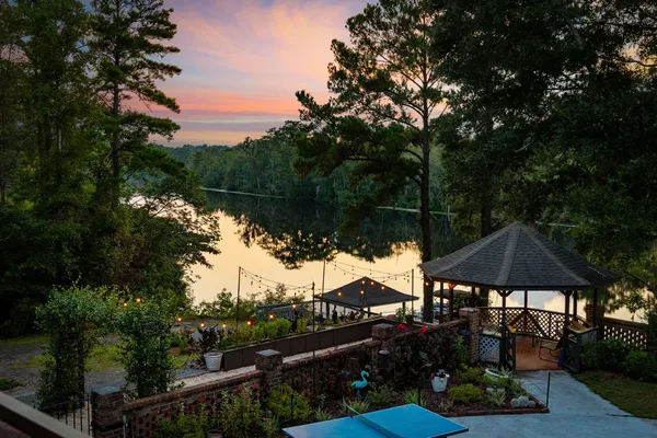 $1,659,900 | 302 Mohican Drive, Georgetown, SC 29440