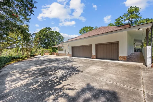 $1,659,900 | 302 Mohican Drive, Georgetown, SC 29440