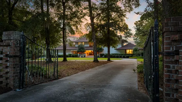 $1,659,900 | 302 Mohican Drive, Georgetown, SC 29440