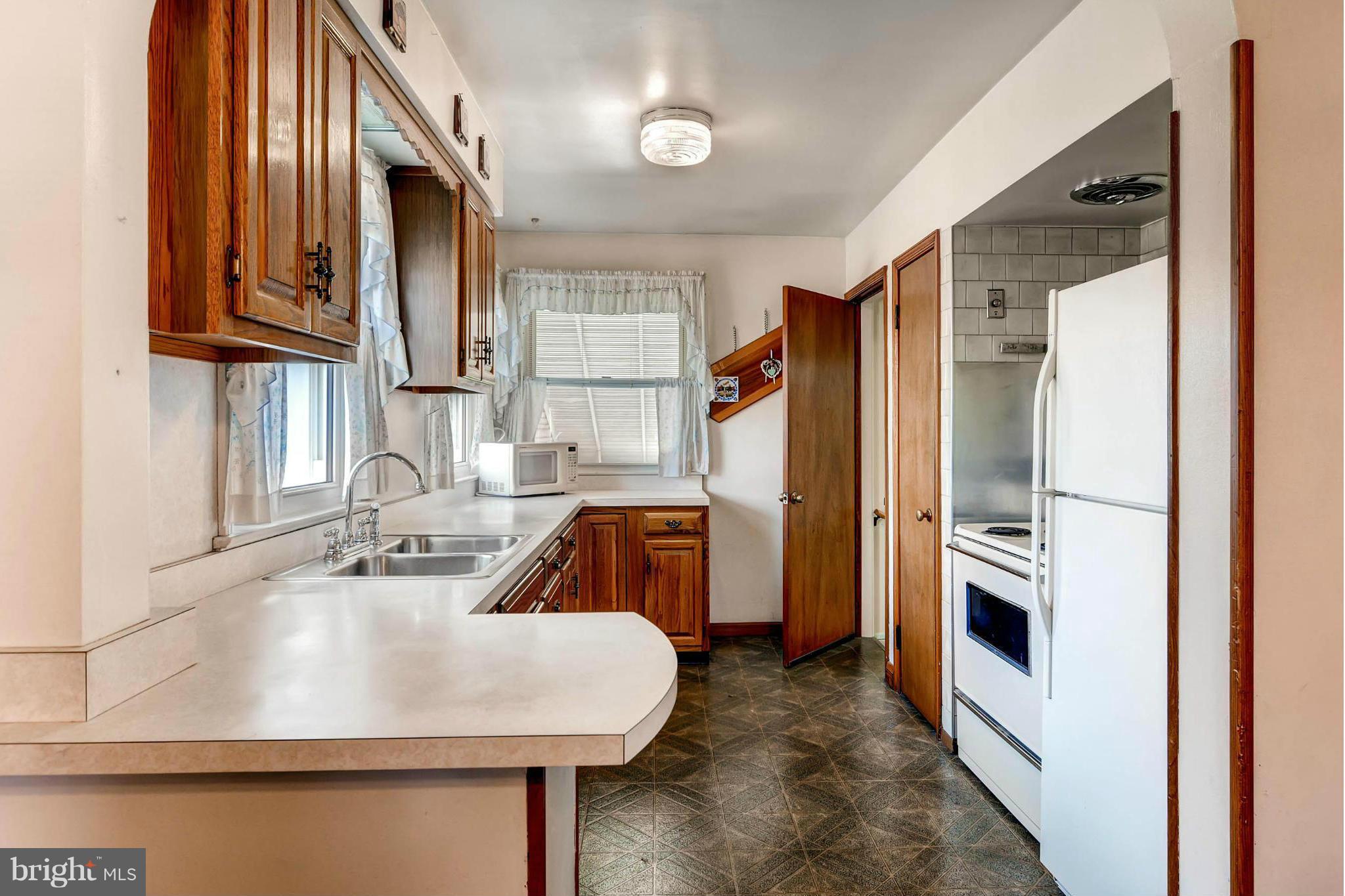 4619 Forge Road Perry Hall, MD 21128 - Photo 11 of 28 Kitchen