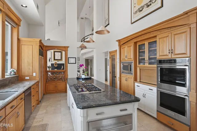 $1,695,000 | 535 Ridgecrest Drive, Santa Paula, CA 93060