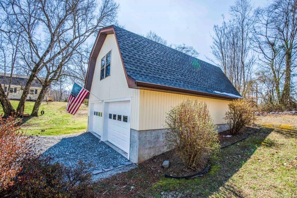 956 Ewing Road, Unit 8 Spring City, TN 37381 - Photo 4 of 75 4