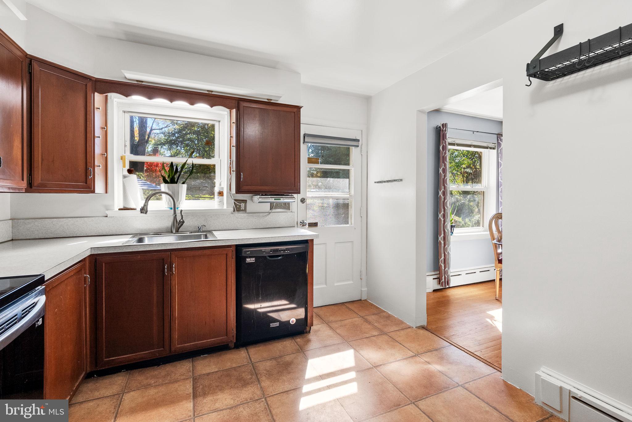 3122 Helsel Drive Silver Spring, MD 20906 - Photo 14 of 42 Gallery Image 14
