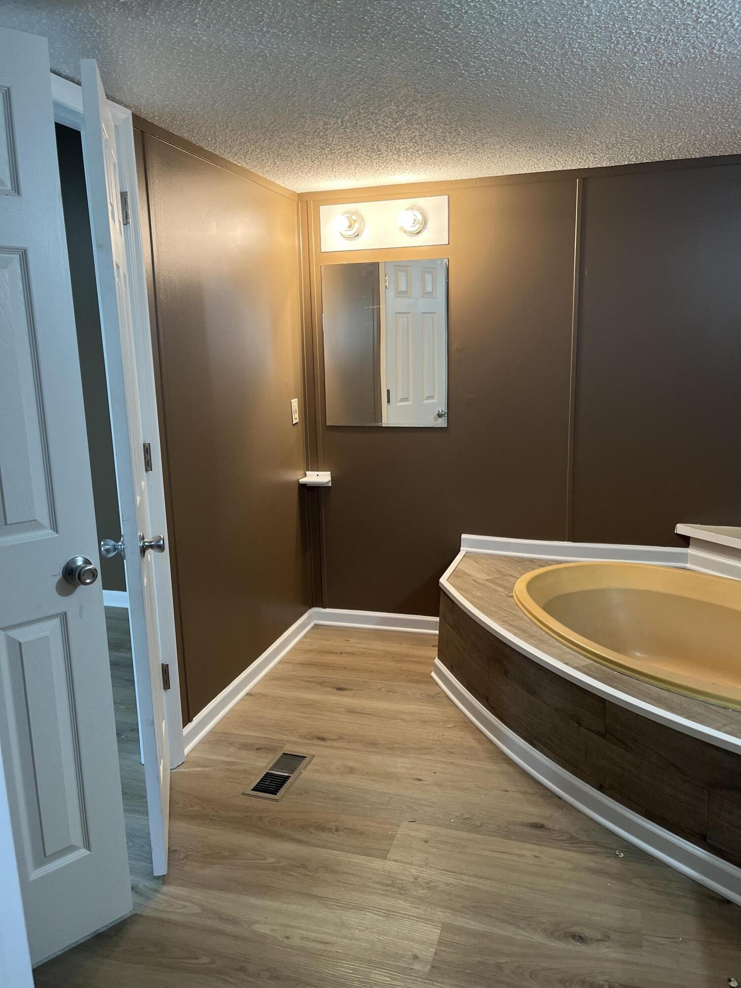 477 Clemmer Ferry Road Benton, TN 37307 - Photo 11 of 19 Gallery Image 11