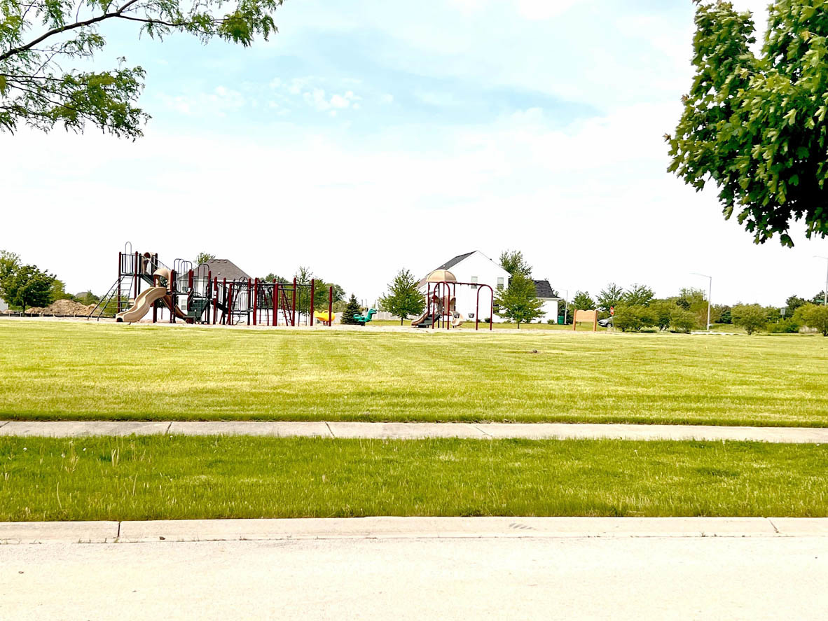 10 International Way Joliet, IL 60421 - Photo 31 of 32 a view of an ocean and beach