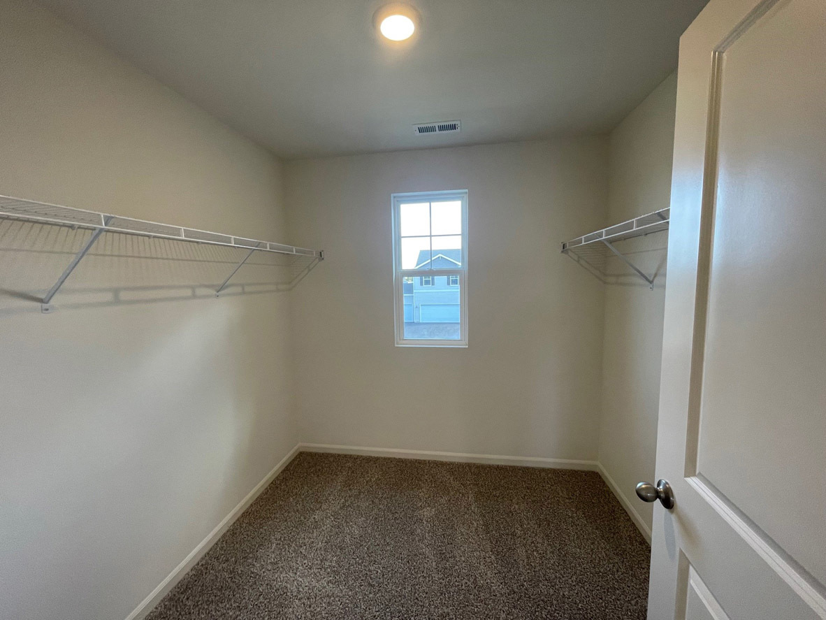 10 International Way Joliet, IL 60421 - Photo 8 of 32 a view of a room with rack on the wall