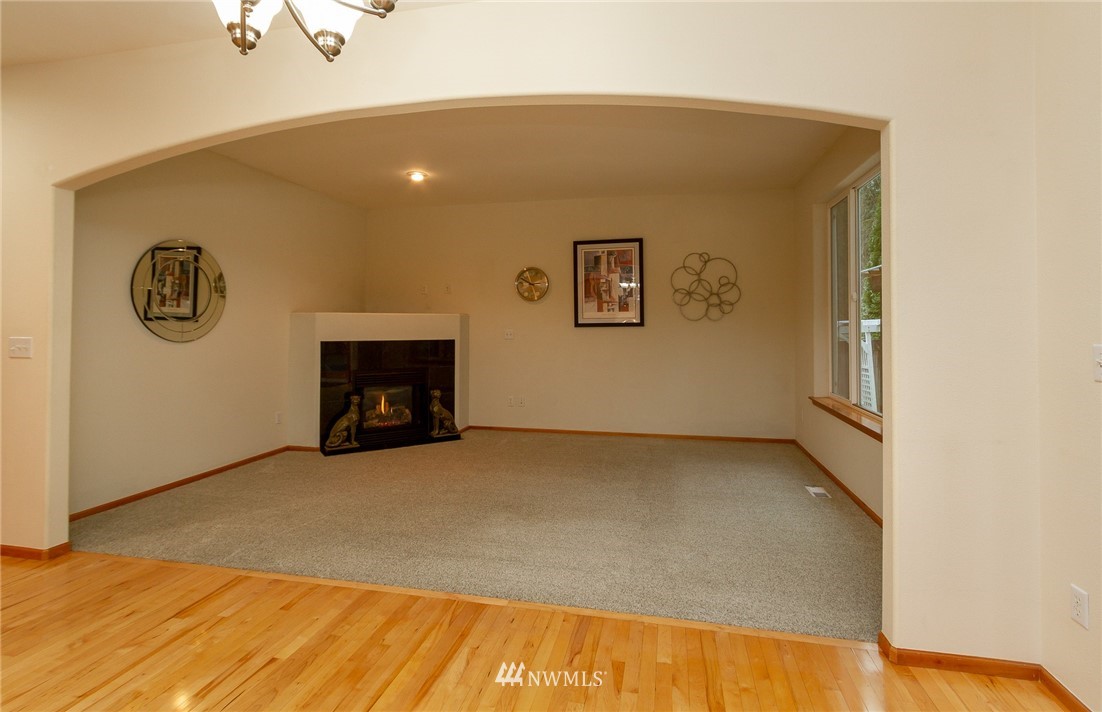 12105 Southeast 186th Street Renton, WA 98058 - Photo 14 of 28 Gallery Image 14
