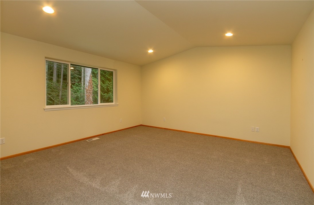 12105 Southeast 186th Street Renton, WA 98058 - Photo 23 of 28 Gallery Image 23