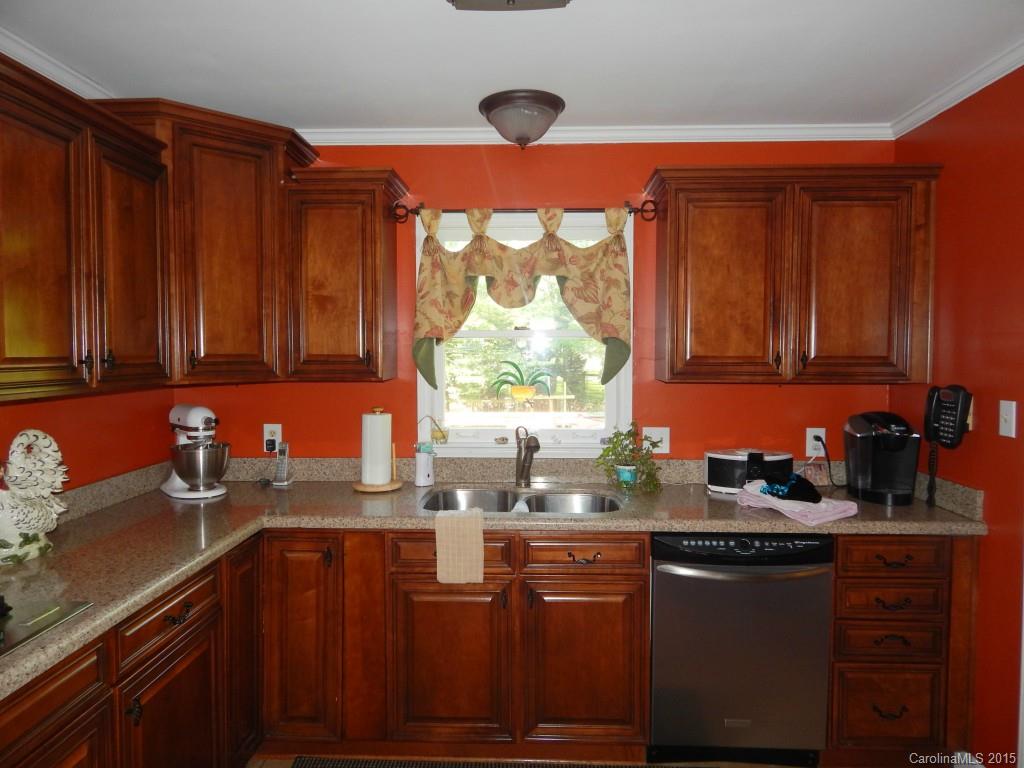 1745 Hickory Ridge Road Rock Hill, SC 29732 - Photo 8 of 21 Gallery Image 8