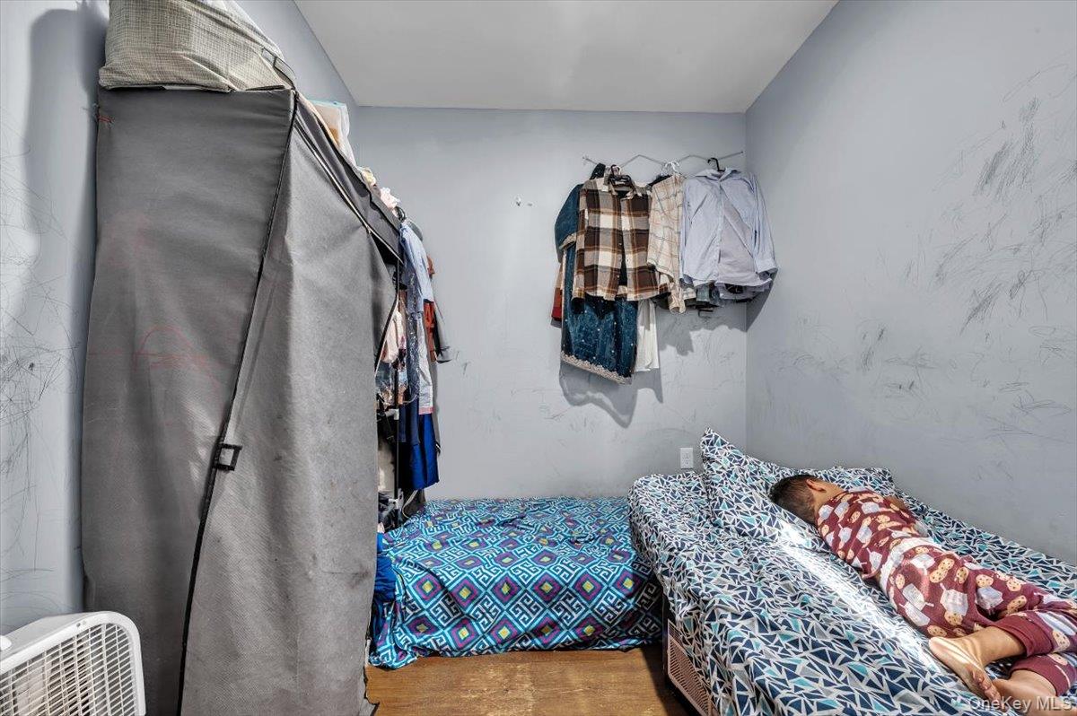 95-68 115th Street Queens, NY 11419 - Photo 16 of 28 View of bedroom