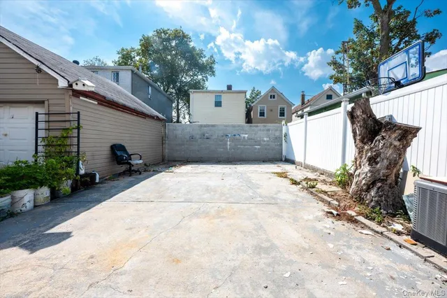 a view of a gallery with window