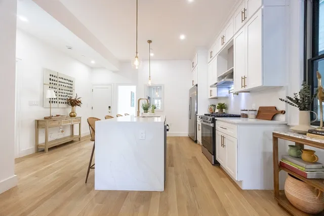 $699,000 | 100 Bennington Street, Unit 1, Boston, MA 02128