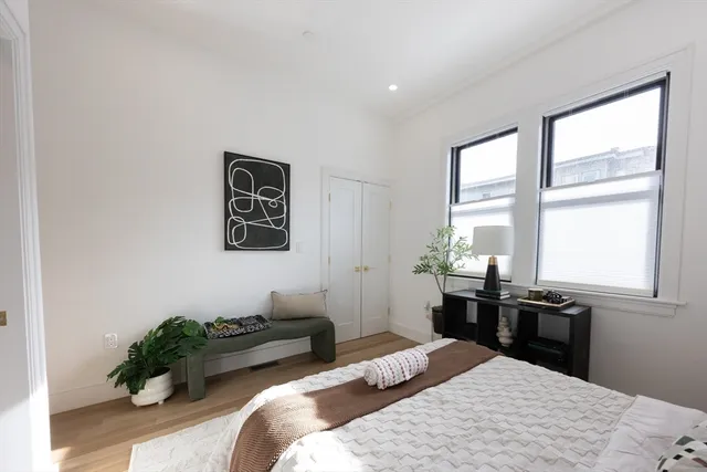 $699,000 | 100 Bennington Street, Unit 1, Boston, MA 02128