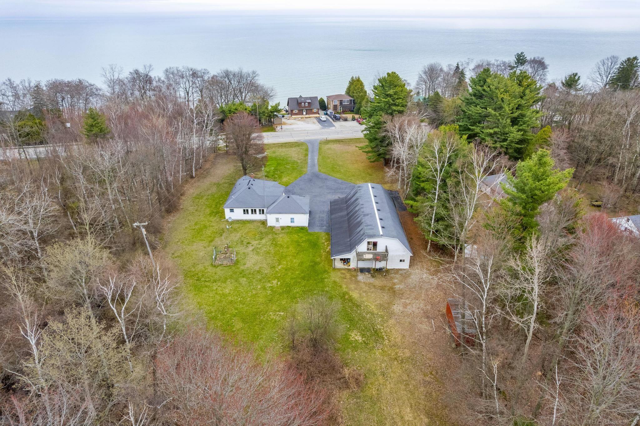 2828 Lakeshore Road Applegate, MI 48401 - Photo 40 of 53