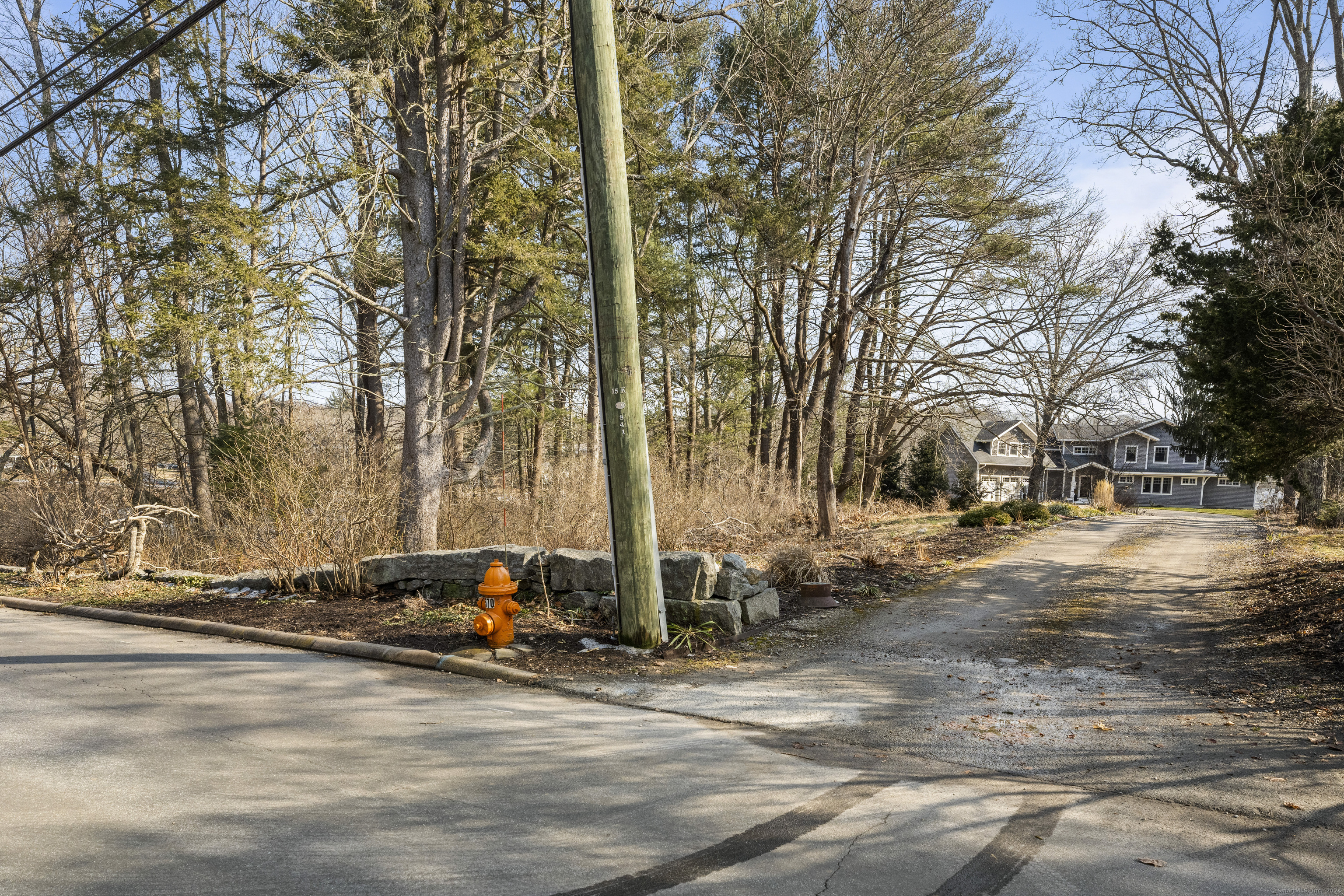 163 Oswegatchie Road Waterford, CT 06385 - Photo 5 of 13