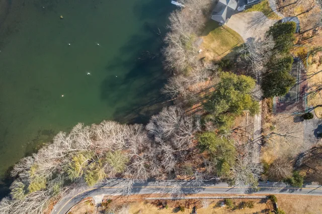 $295,000 | 163 Oswegatchie Road, Waterford, CT 06385