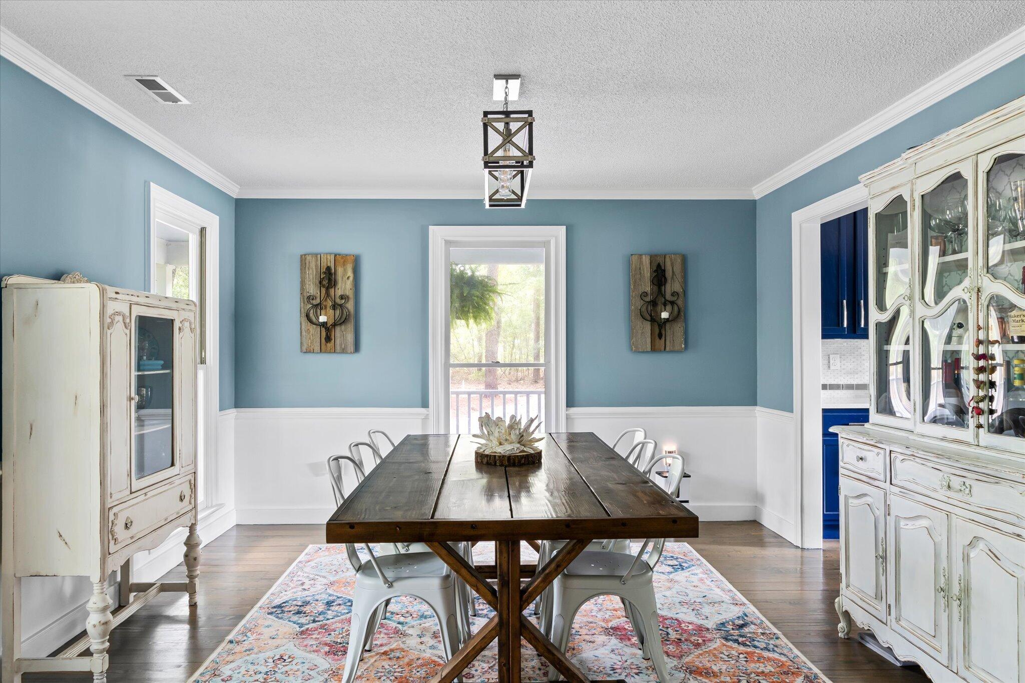 4501 Mill Spring Road Hollywood, SC 29449 - Photo 6 of 33 06-Dining Room