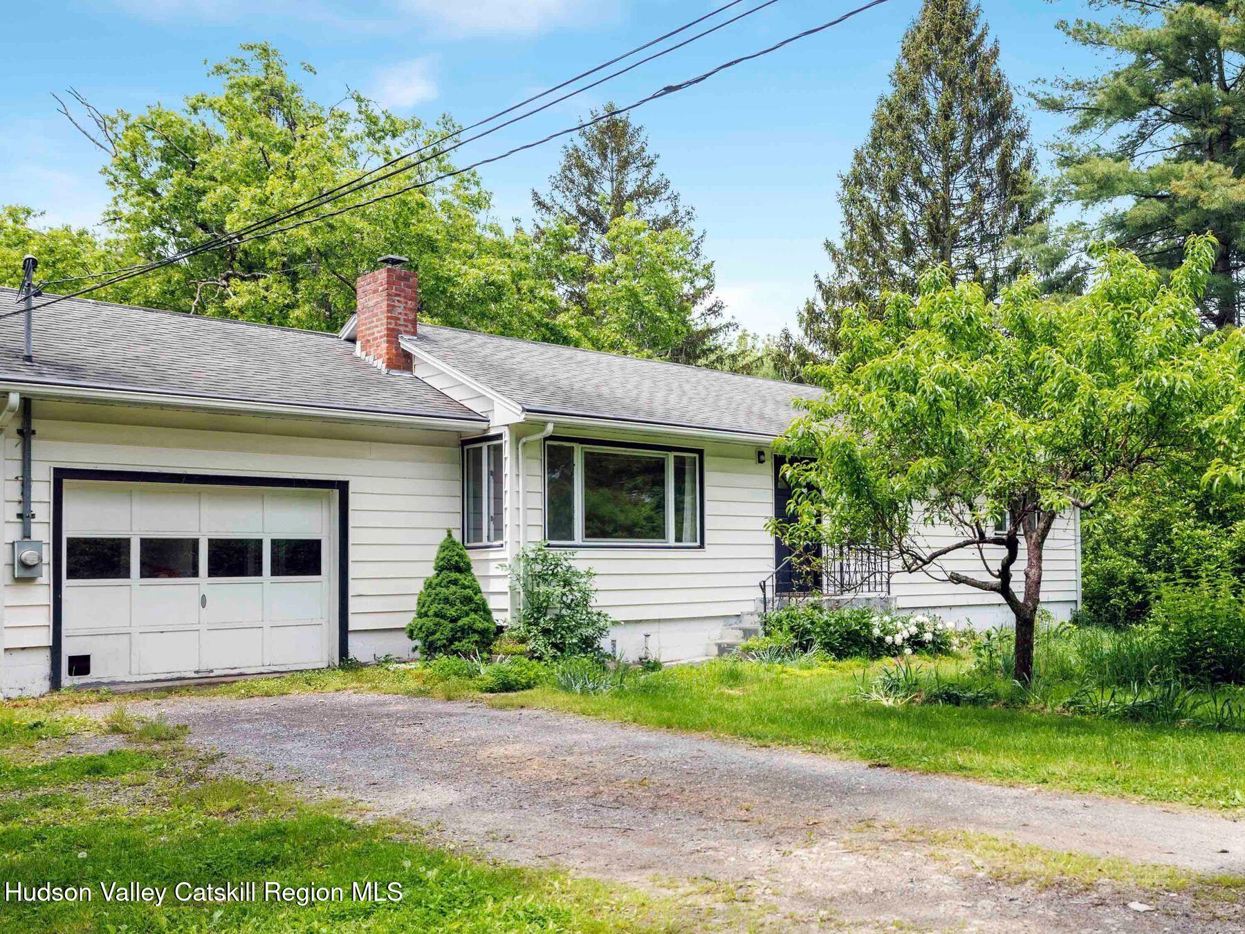 37 Mary's Lane Stone Ridge, NY 12484 - Photo 2 of 30 photo_online_001