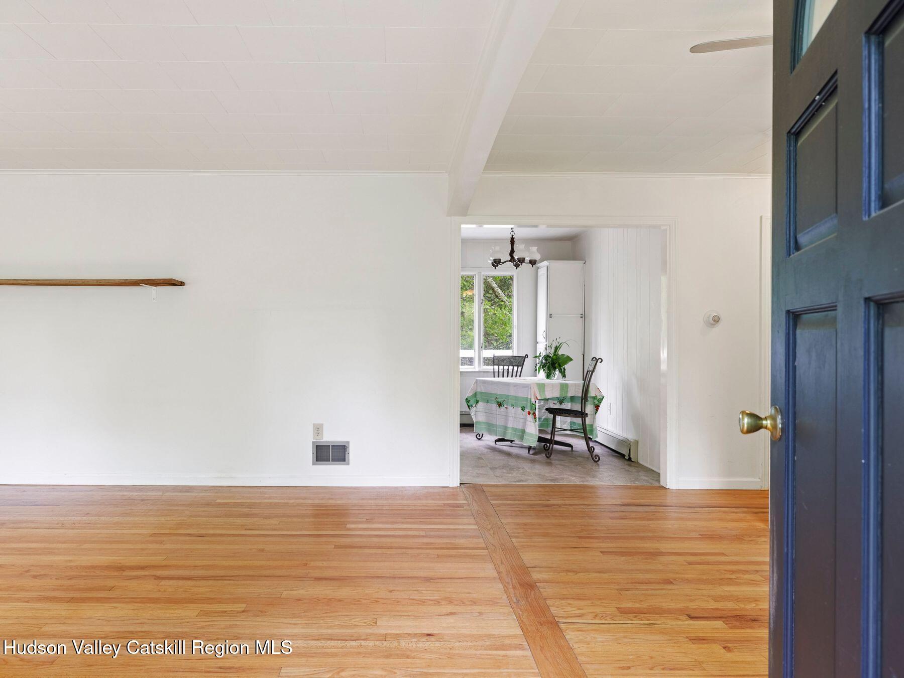 37 Mary's Lane Stone Ridge, NY 12484 - Photo 7 of 30 photo_online_007