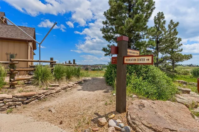 a sign that is on the side of the road