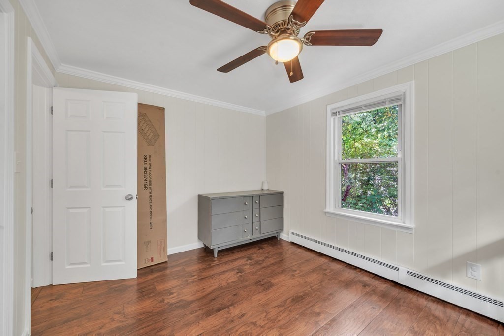989 Worcester Street Springfield, MA 01151 - Photo 21 of 39