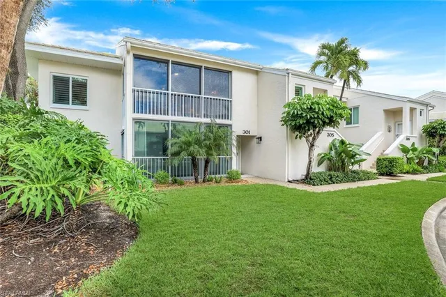 $12,000 | 790 Willowbrook Drive, Unit 305, Naples, FL 34108
