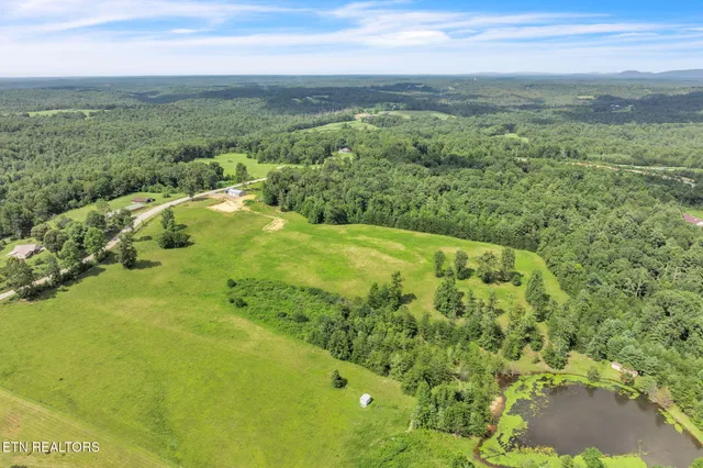 $69,900 | Nashville Highway, Deer Lodge, TN 37726