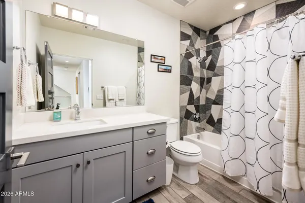 $3,850 | 4416 North 27th Way, Phoenix, AZ 85016