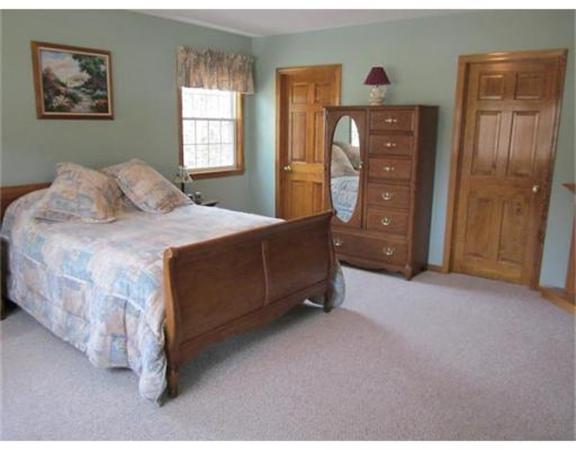 6 Fisher Road Chelmsford, MA 01824 - Photo 14 of 28