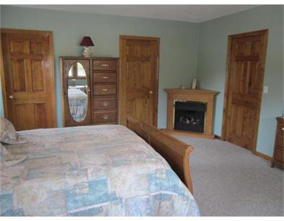 6 Fisher Road Chelmsford, MA 01824 - Photo 15 of 28