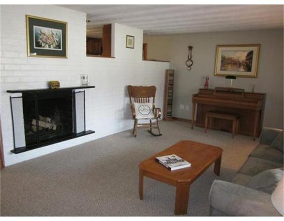 6 Fisher Road Chelmsford, MA 01824 - Photo 6 of 28