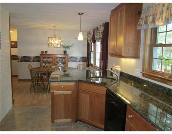 6 Fisher Road Chelmsford, MA 01824 - Photo 7 of 28