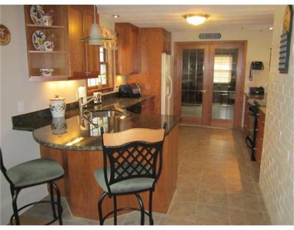 6 Fisher Road Chelmsford, MA 01824 - Photo 8 of 28