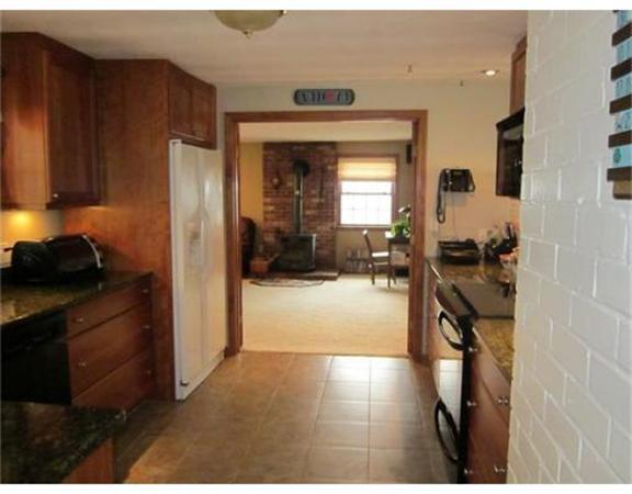6 Fisher Road Chelmsford, MA 01824 - Photo 10 of 28