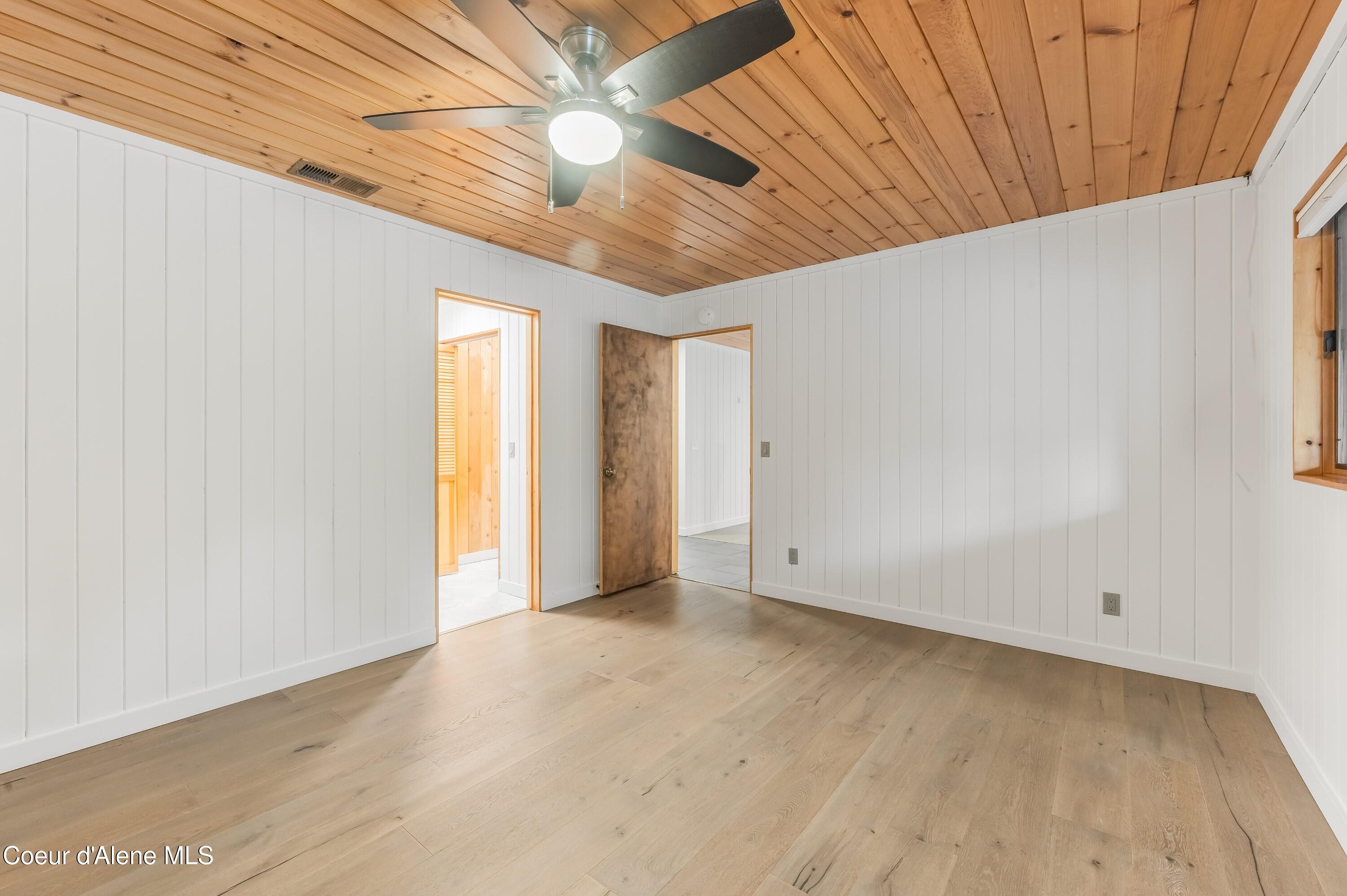 1143 East Rookery Road Hayden, ID 83835 - Photo 15 of 67 Primary Bedroom