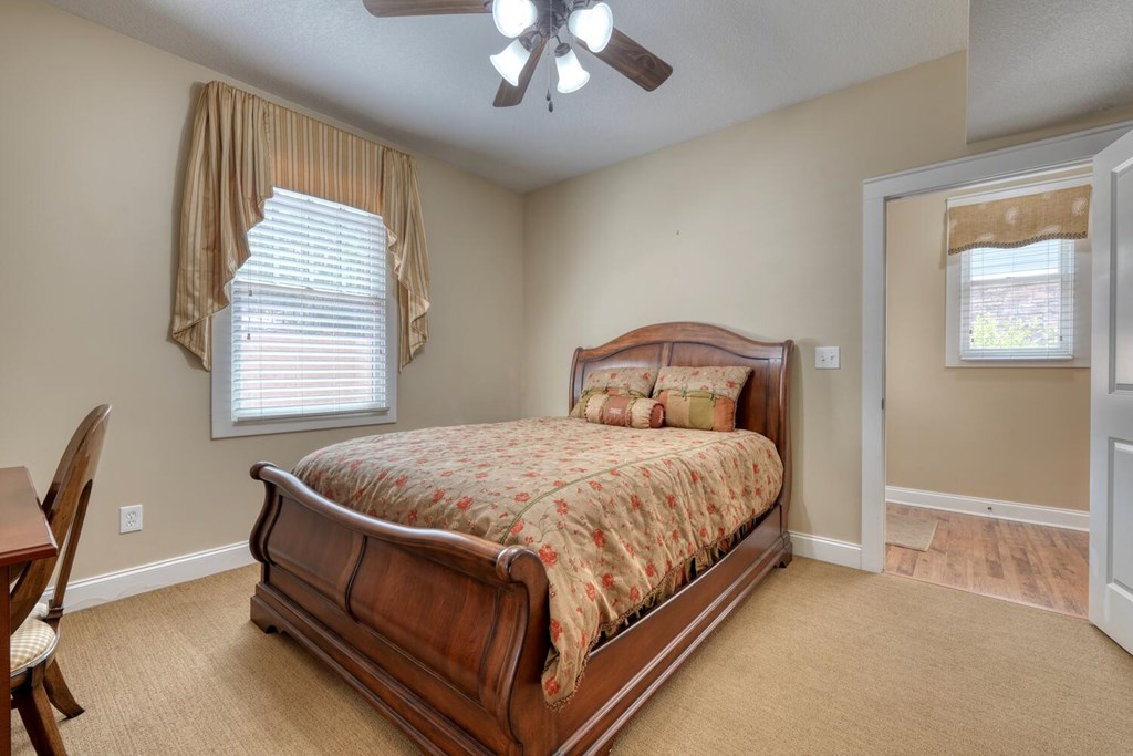 1407 Lakeside Road, Unit 201 Hiawassee, GA 30546 - Photo 16 of 47 Gallery Image 16