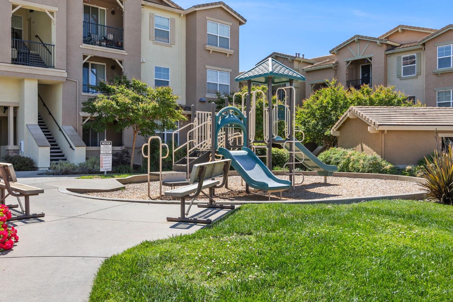 1251 Whitney Ranch Parkway, Unit 1212 Rocklin, CA 95765 - Photo 25 of 30 a view of a house with backyard porch and sitting area