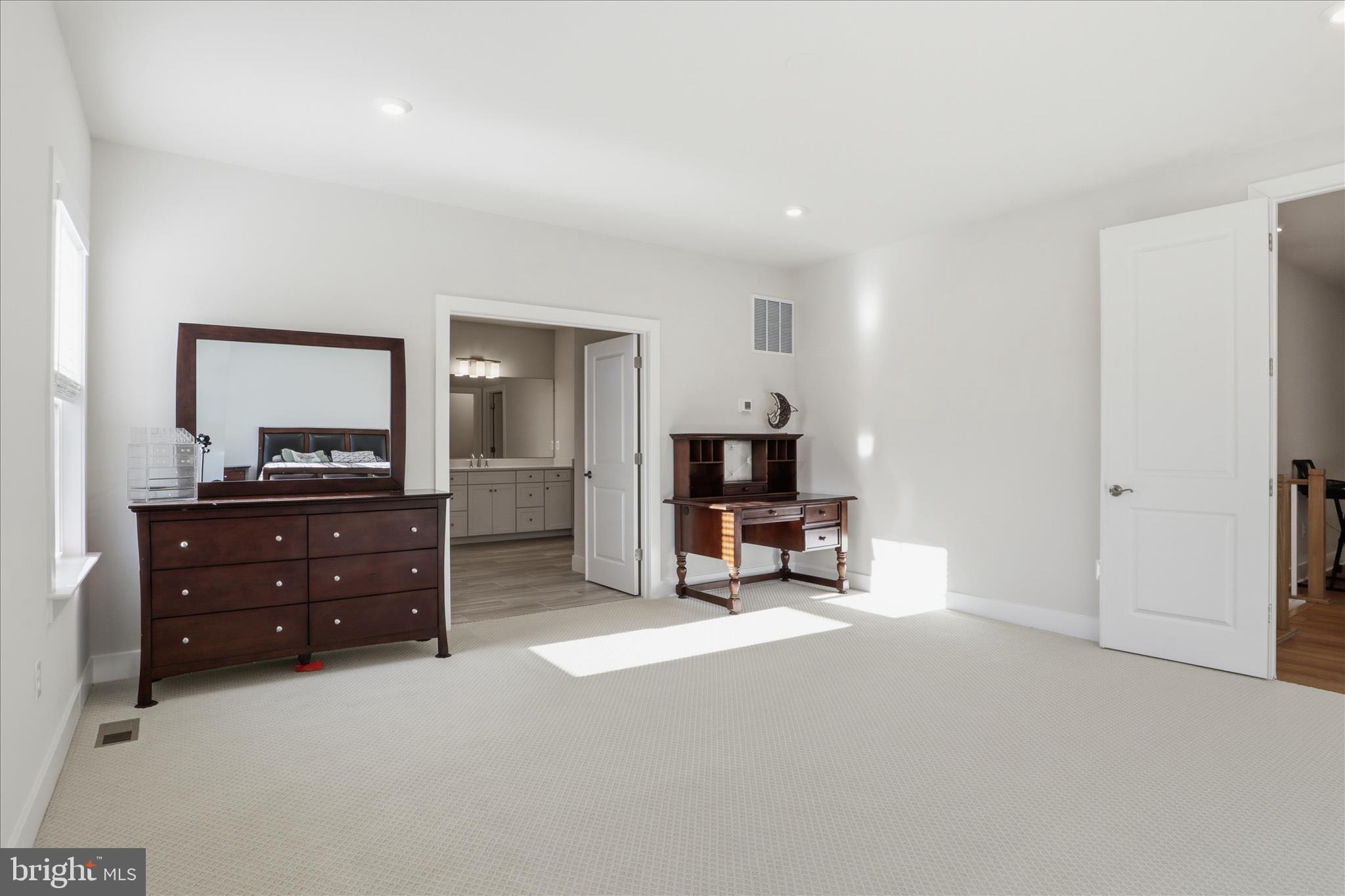 8781 Beechnut Spgs Way Nokesville, VA 20181 - Photo 37 of 75