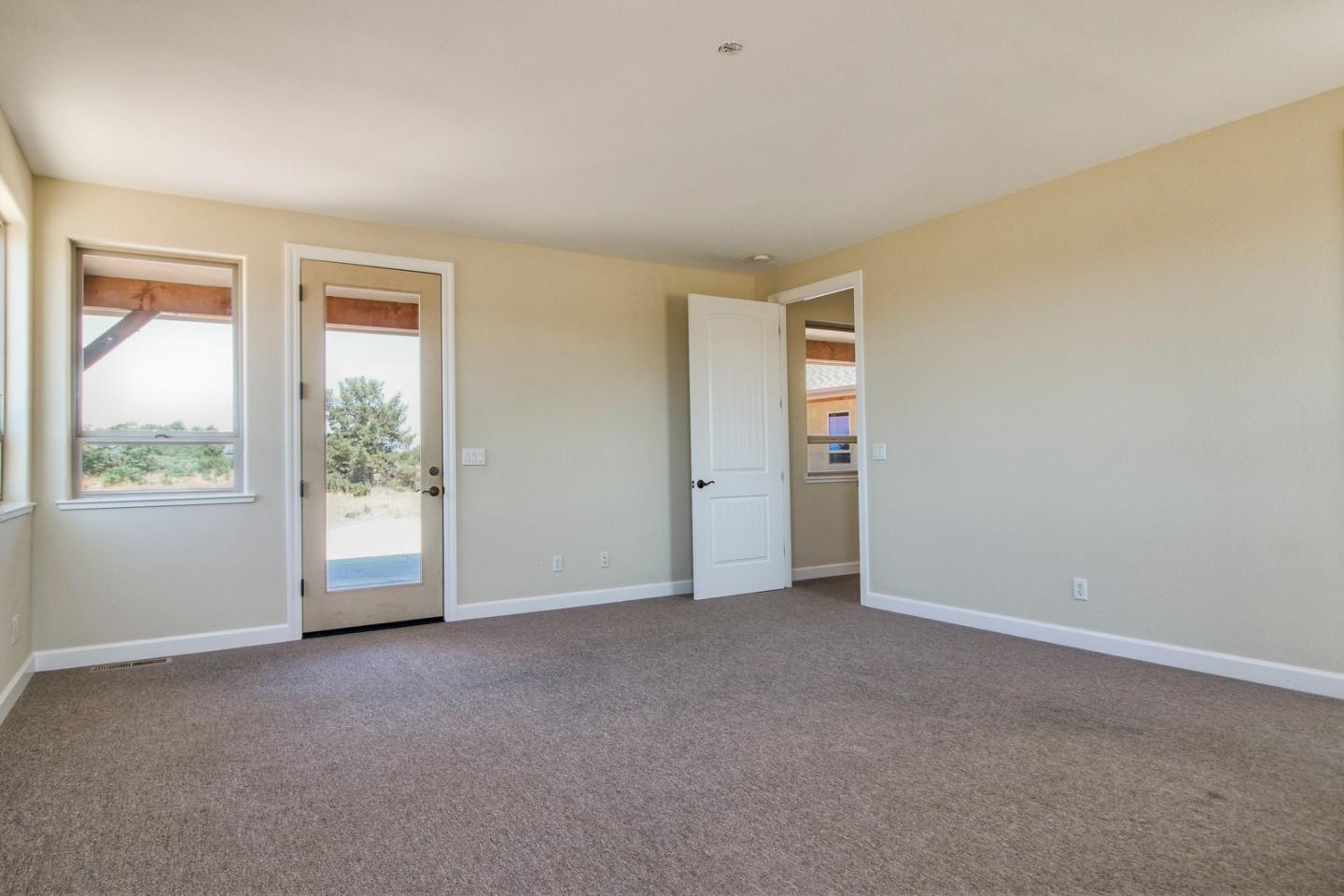 1410 Spring Grove Road Hollister, CA 95023 - Photo 10 of 28 Gallery Image 10