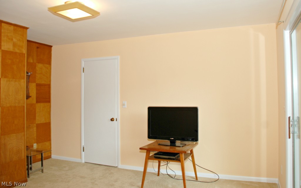 1249 Garman Road Akron, OH 44313 - Photo 12 of 23 Gallery Image 12