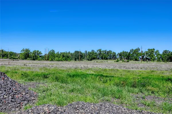$55,000 | 15870 Kugelman Street, Lower Lake, CA 95457