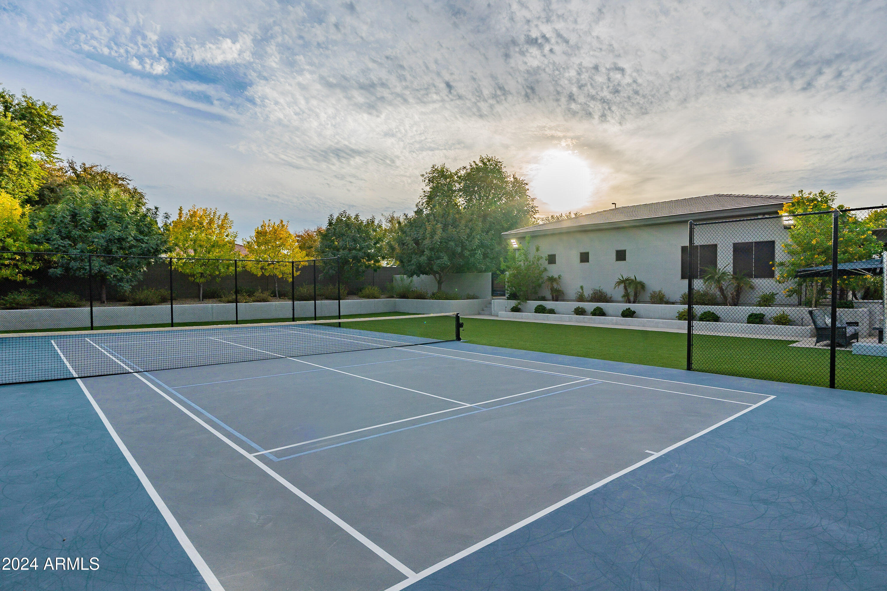 2911 East Morrison Ranch Parkway Gilbert, AZ 85296 - Photo 78 of 117 a view of a tennis court