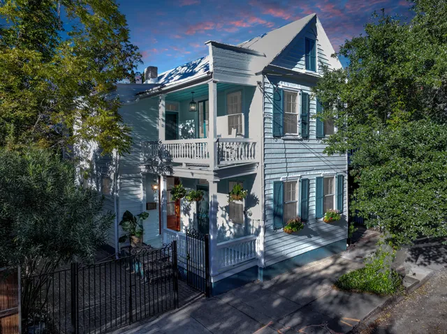 $1,425,000 | 84 Vanderhorst Street, Charleston, SC 29403