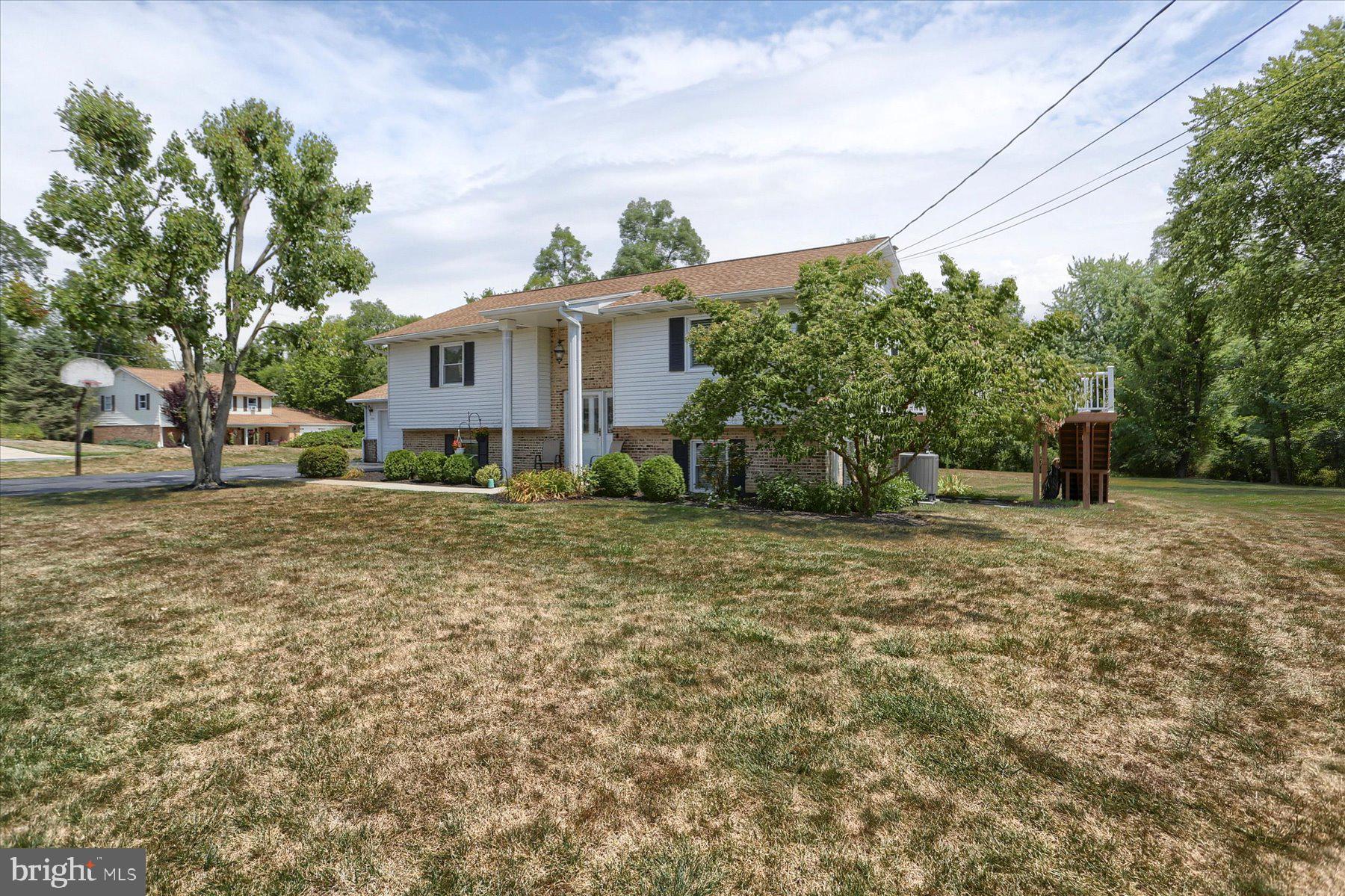 1171 Green Tree Road Harrisburg, PA 17112 - Photo 4 of 38 Gallery Image 4
