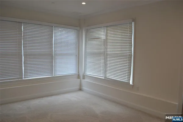 $3,250 | 201-205 Franklin Avenue, Unit 201C, Midland Park, NJ 07432