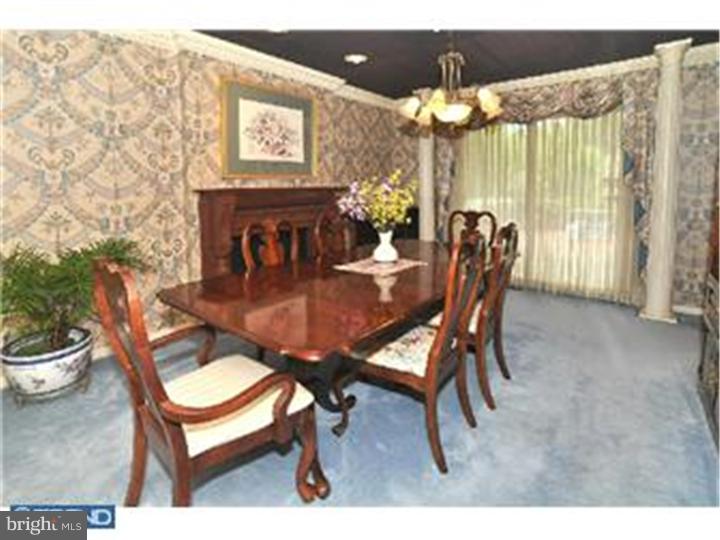1045 Irvin Road Huntingdon Valley, PA 19006 - Photo 3 of 24 Dining Room